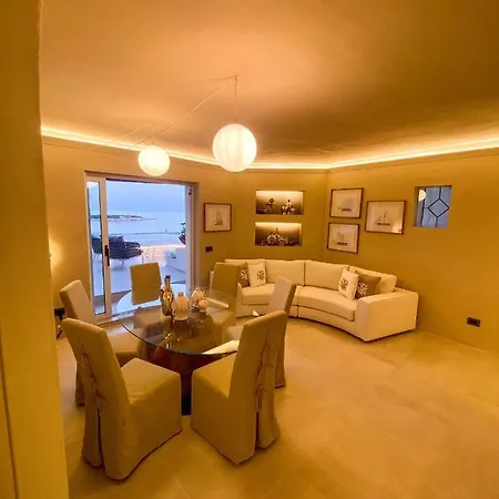 Terrazza Sul Mare A Casa de Férias