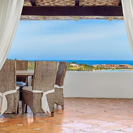 Terrazza Sul Mare A * بورتو كيرفو